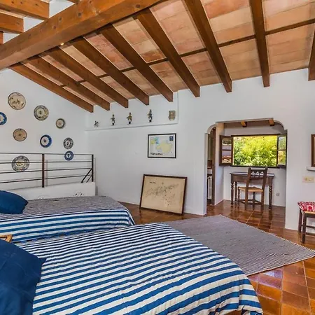 Villa Papalaia *